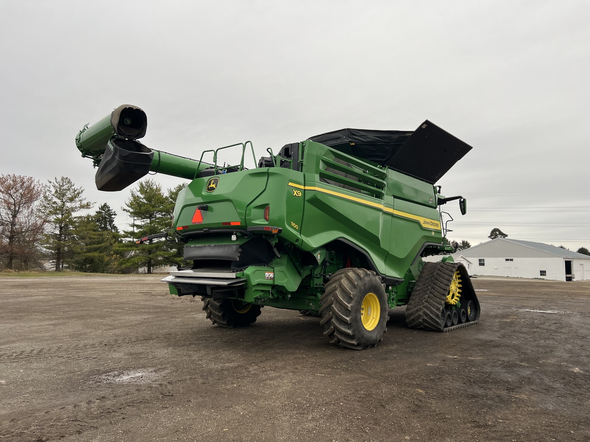 2022 John Deere X9 1100 Combine