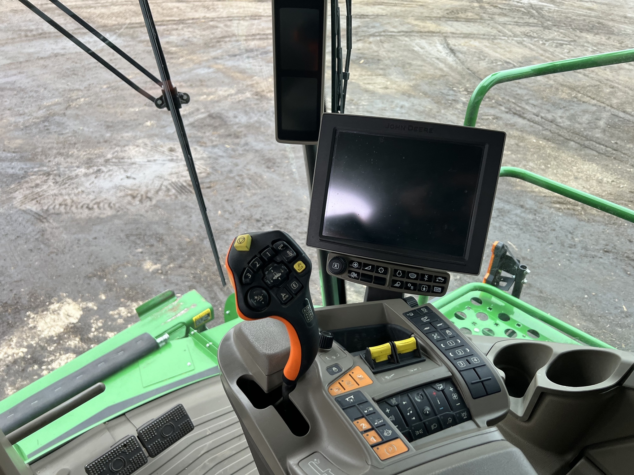 2022 John Deere X9 1100 Combine