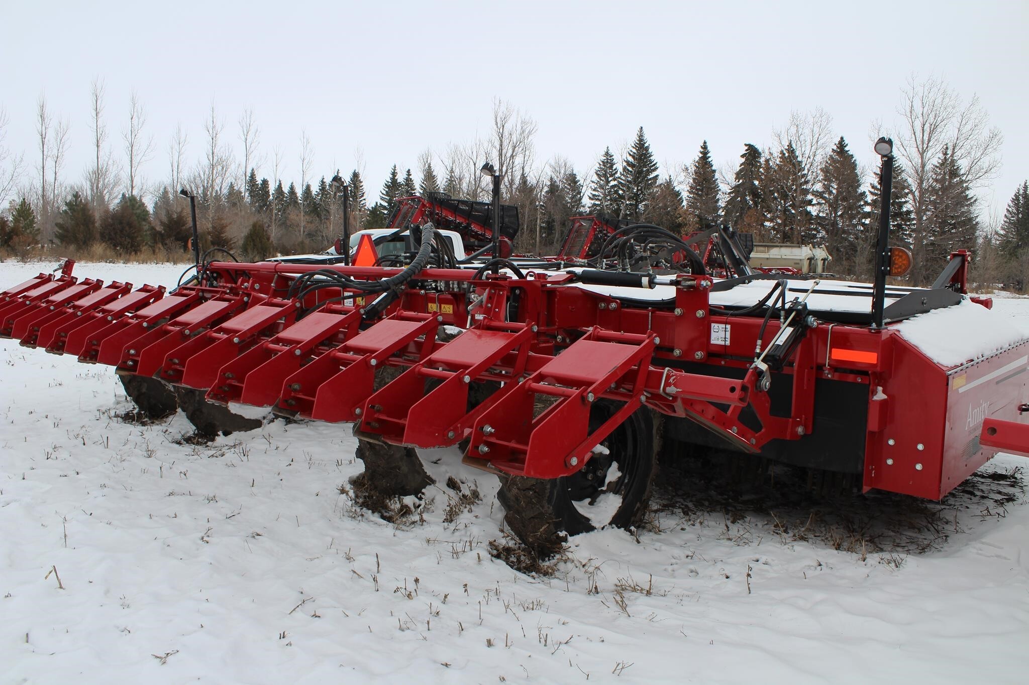 2019 Amity 3750 Beet Equipment