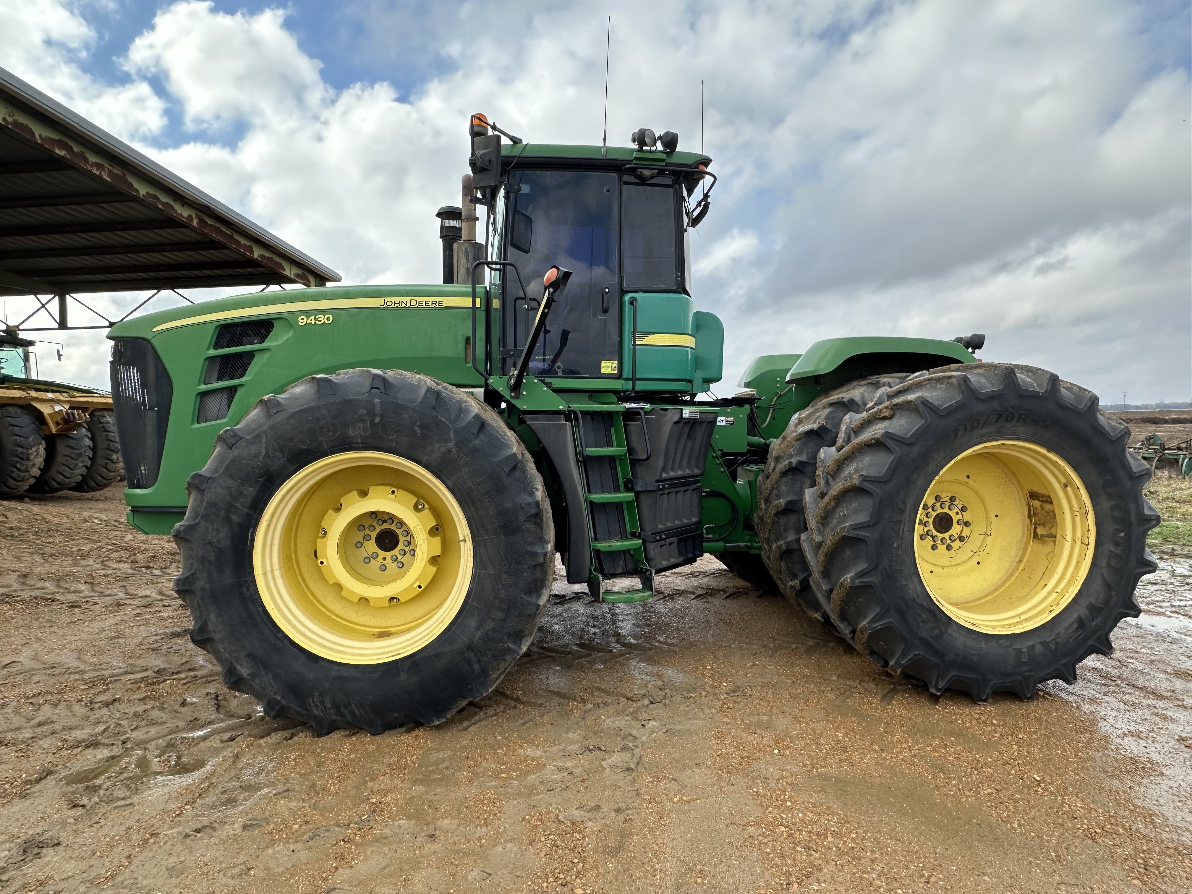 2010 John Deere 9430 Tractor