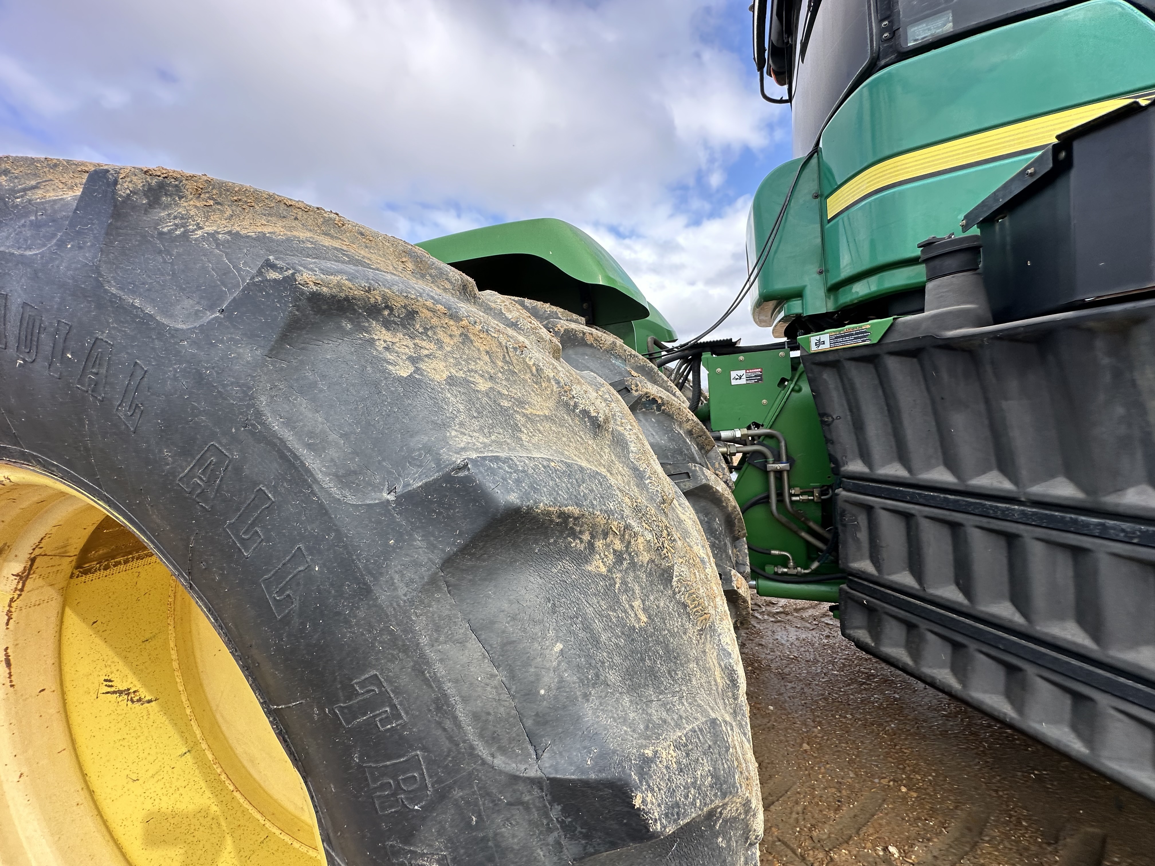 2010 John Deere 9430 Tractor