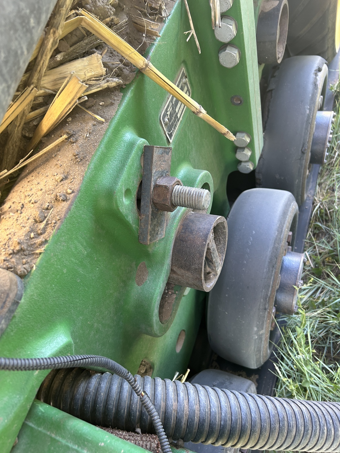 2011 John Deere 8360RT Tractor