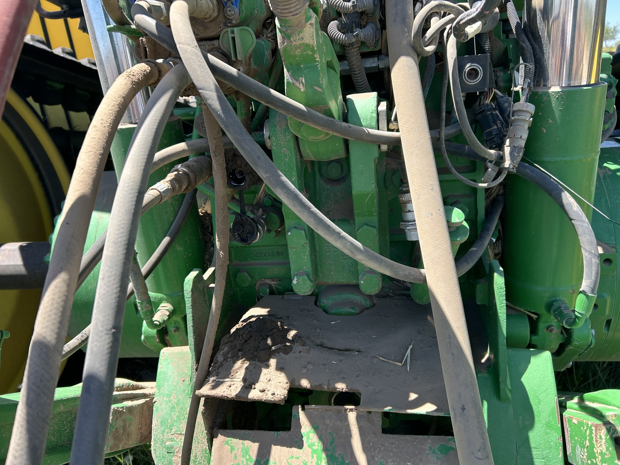 2011 John Deere 8360RT Tractor