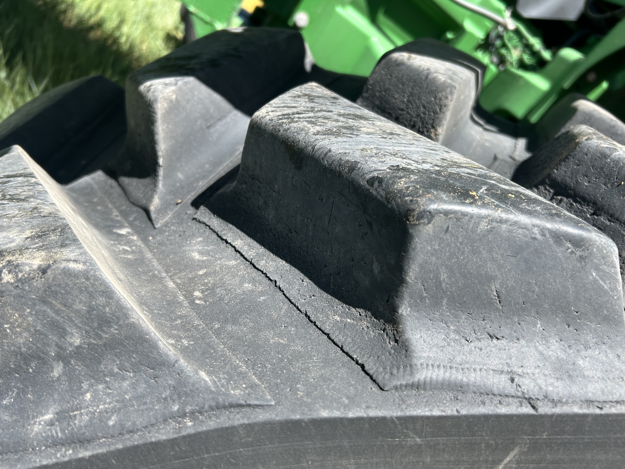 2011 John Deere 8360RT Tractor