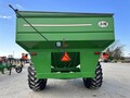  J&M 875-18 Grain Cart