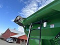  J&M 875-18 Grain Cart