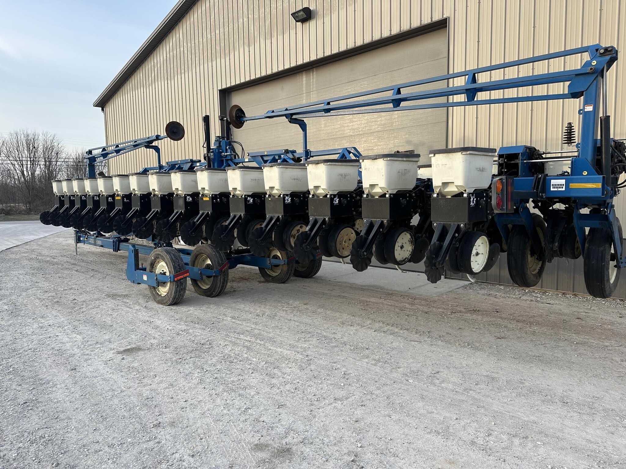 2010 Kinze 3600 Planter