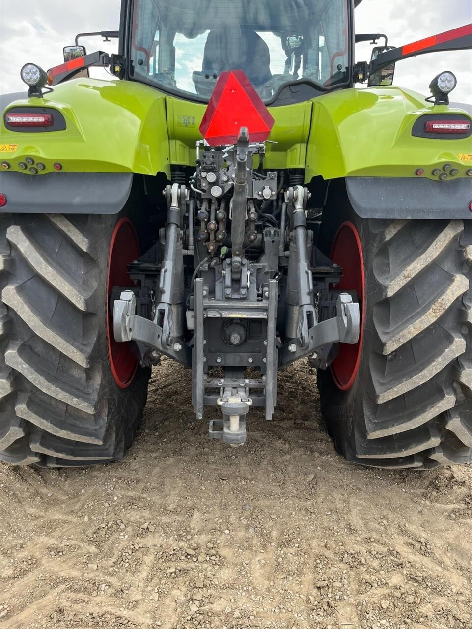  Claas AXION 920 Tractor