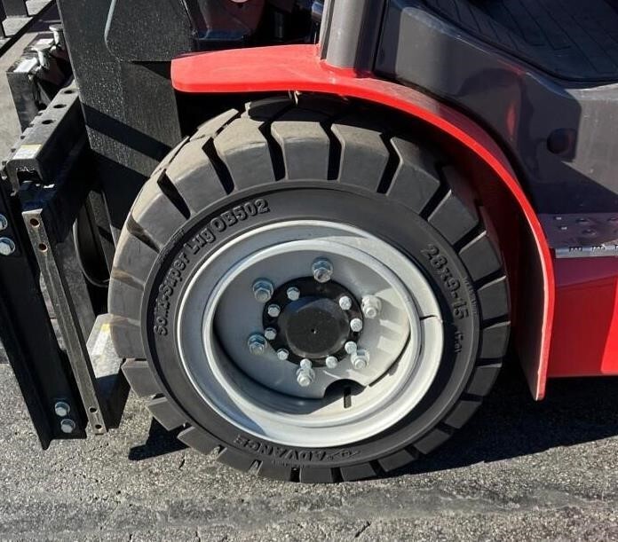 2023 Manitou MI30G Forklift