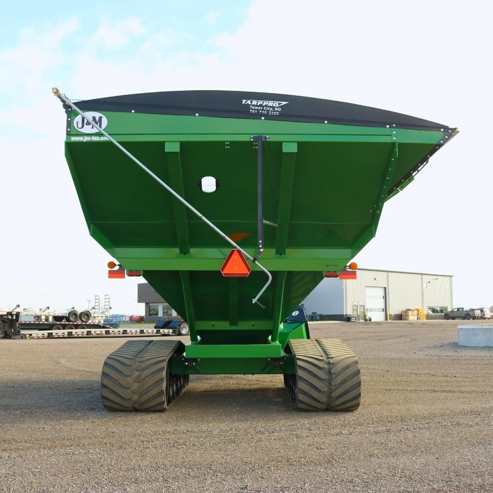 2026 J&M 1522-20T Grain Cart