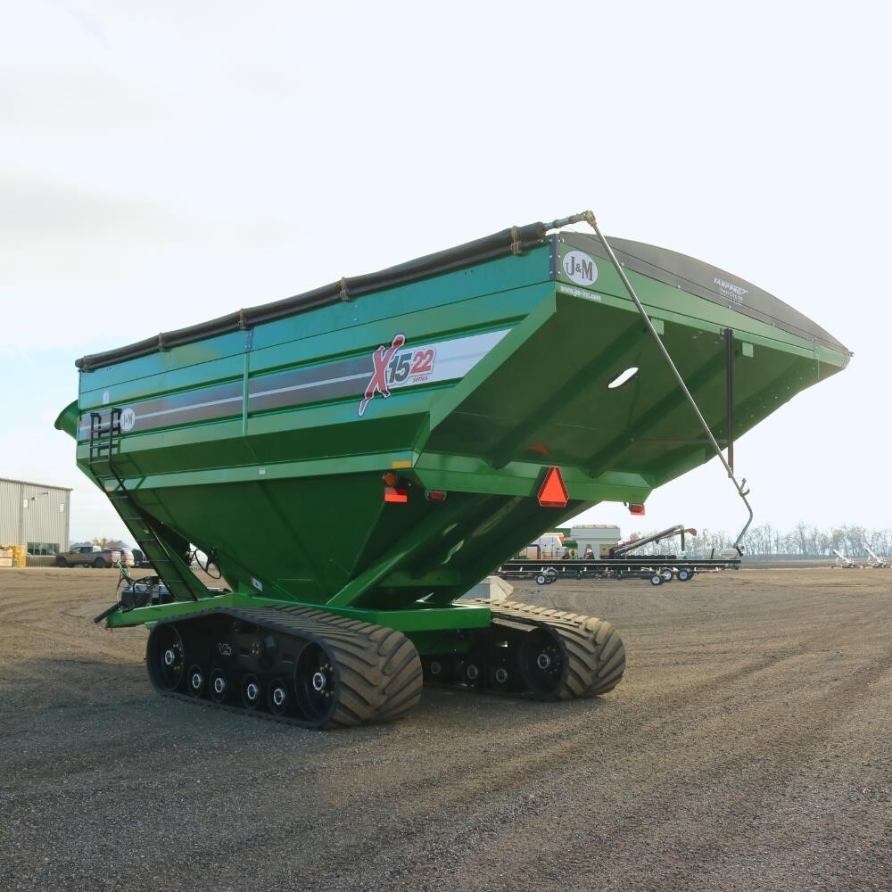 2026 J&M 1522-20T Grain Cart
