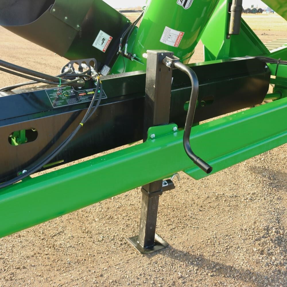 2026 J&M 1522-20T Grain Cart