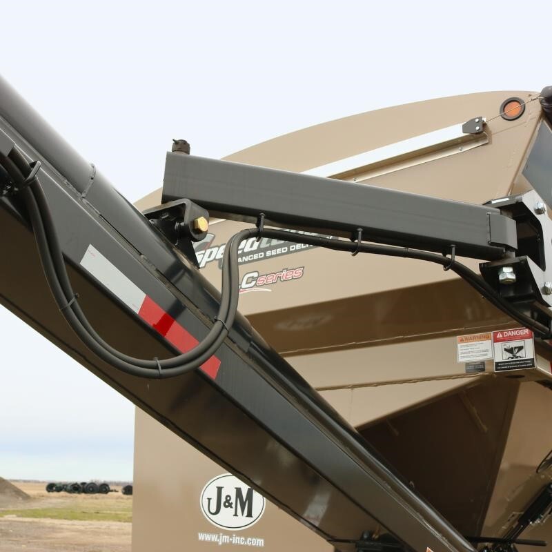 2026 J&M LC390 Seed Tender