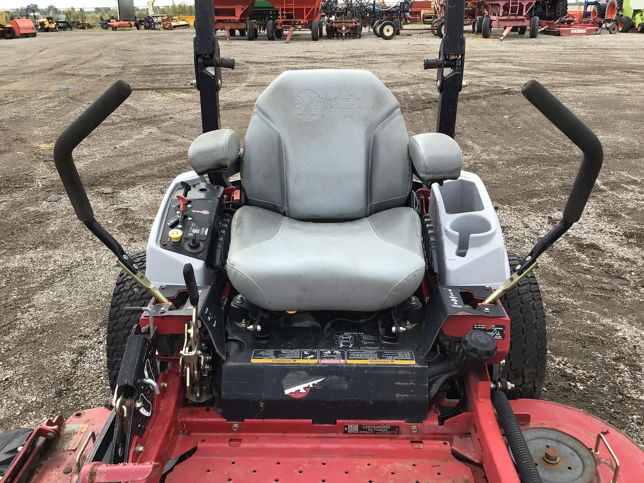 2014 Exmark LZS742KC604 Lawn Mower