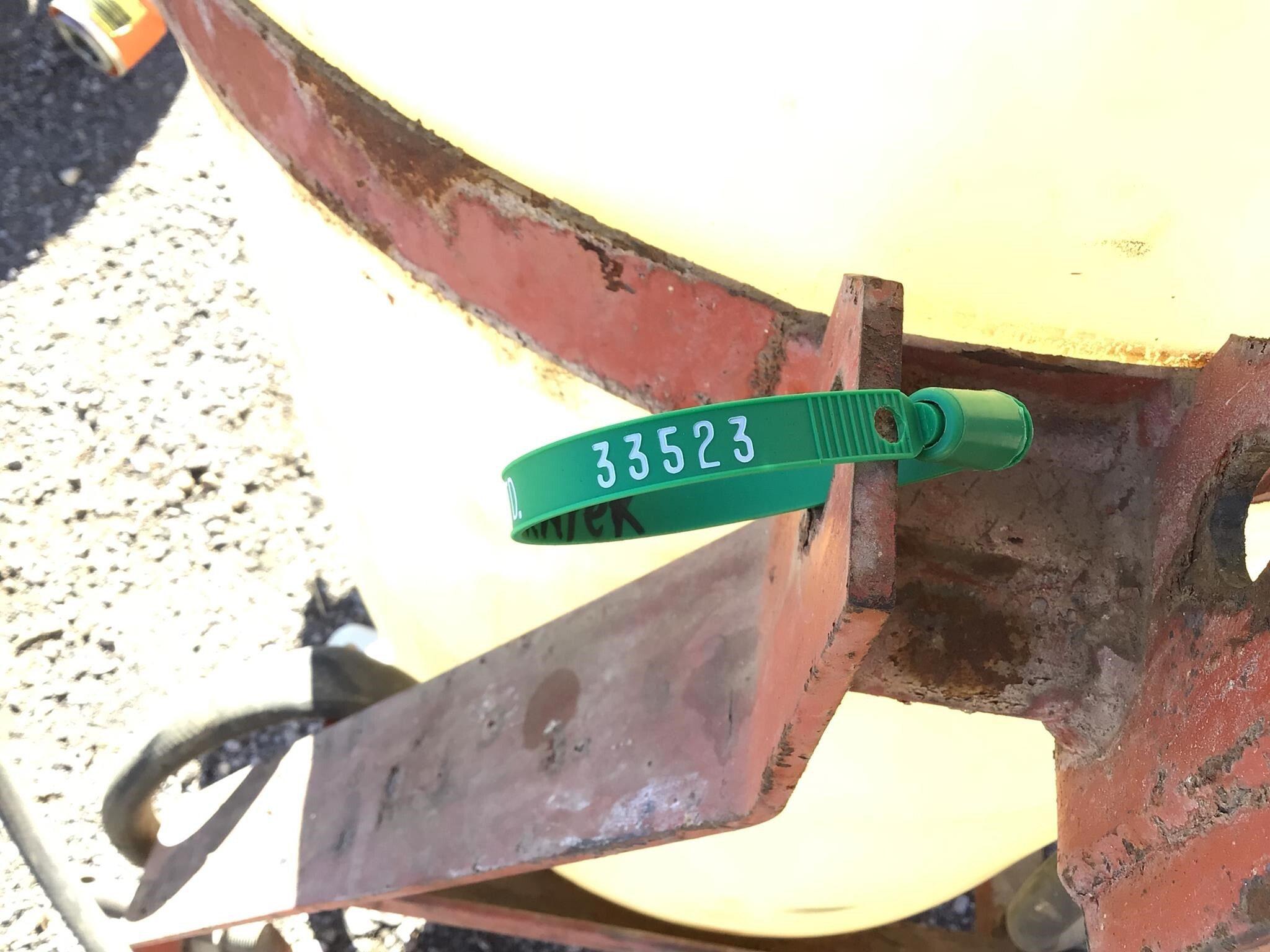  Custom Made 55 Pull-Type Sprayer