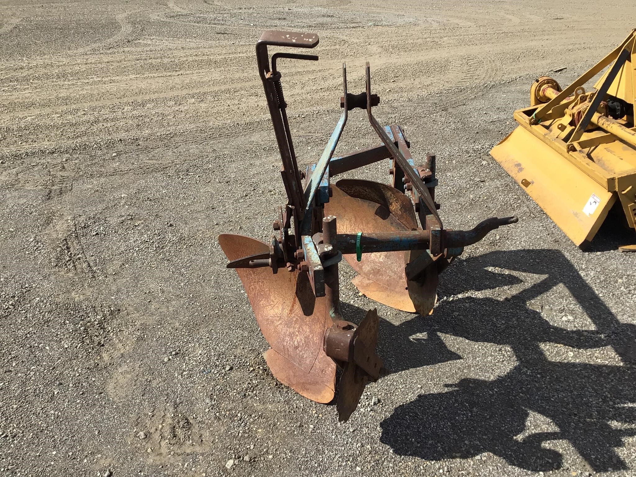  Ford 101 Plow