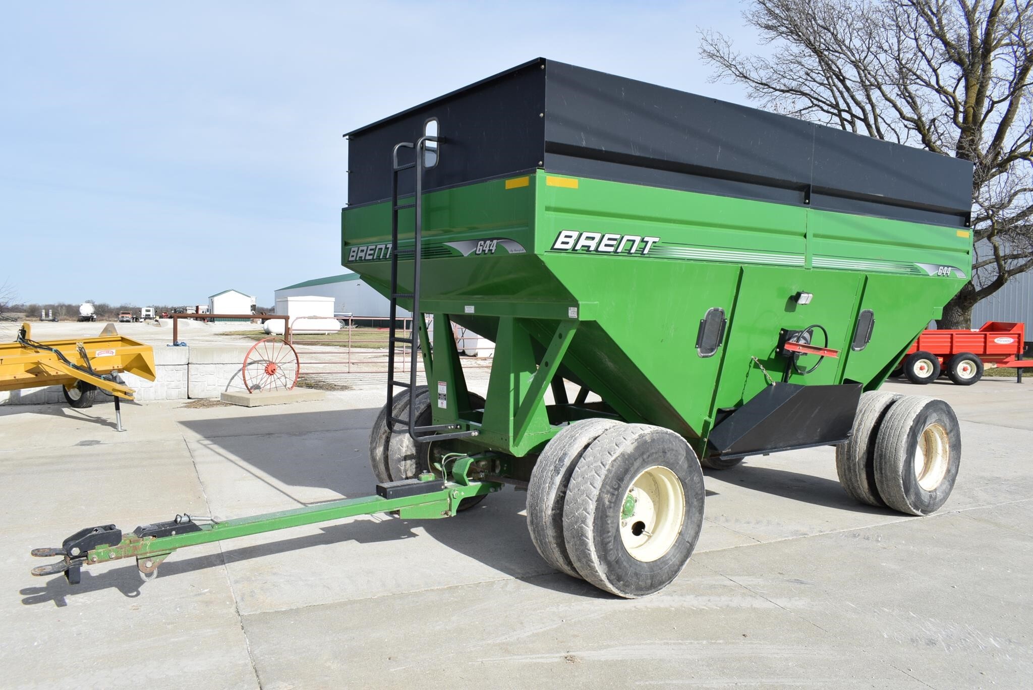  Brent 644 Gravity Wagon