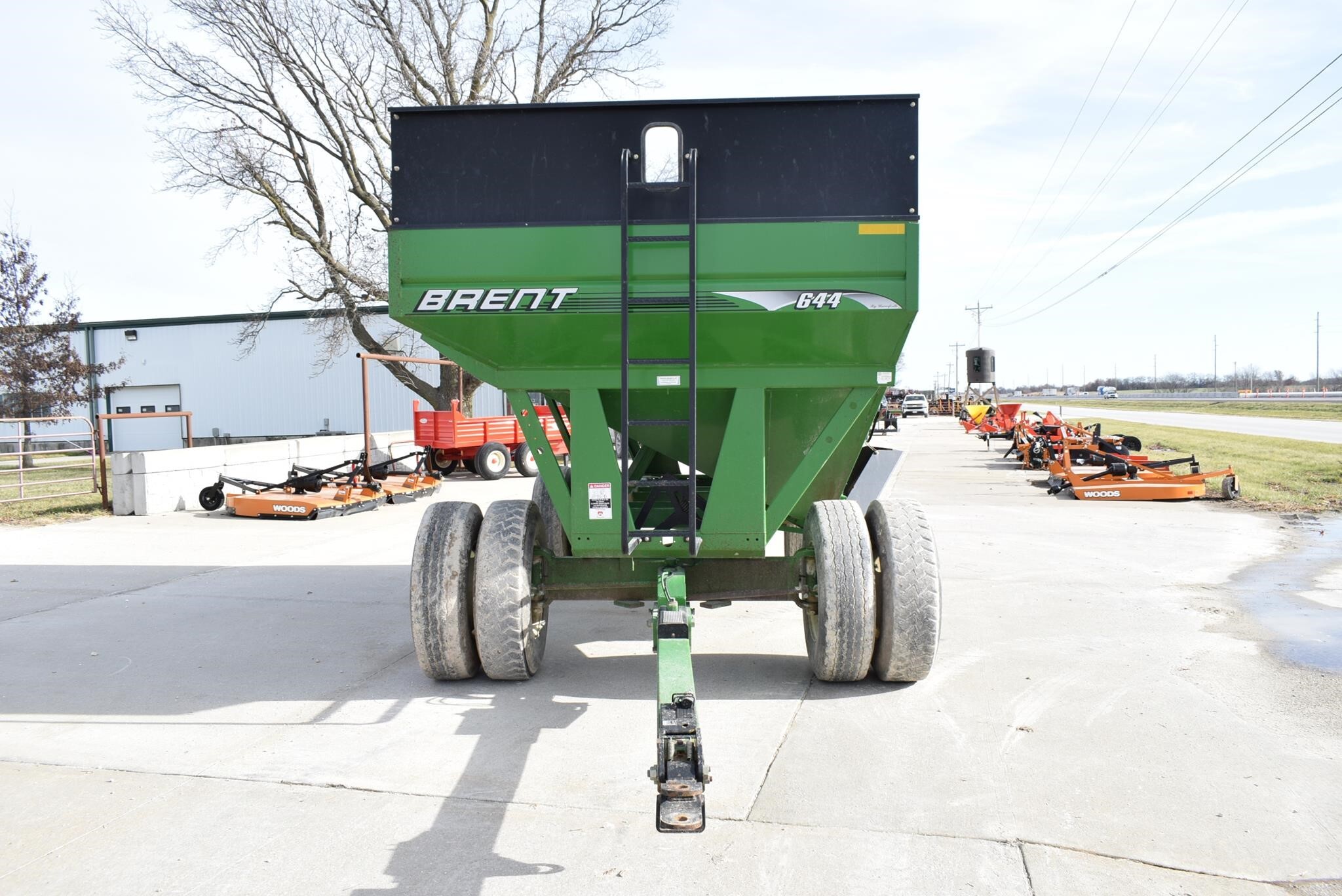  Brent 644 Gravity Wagon