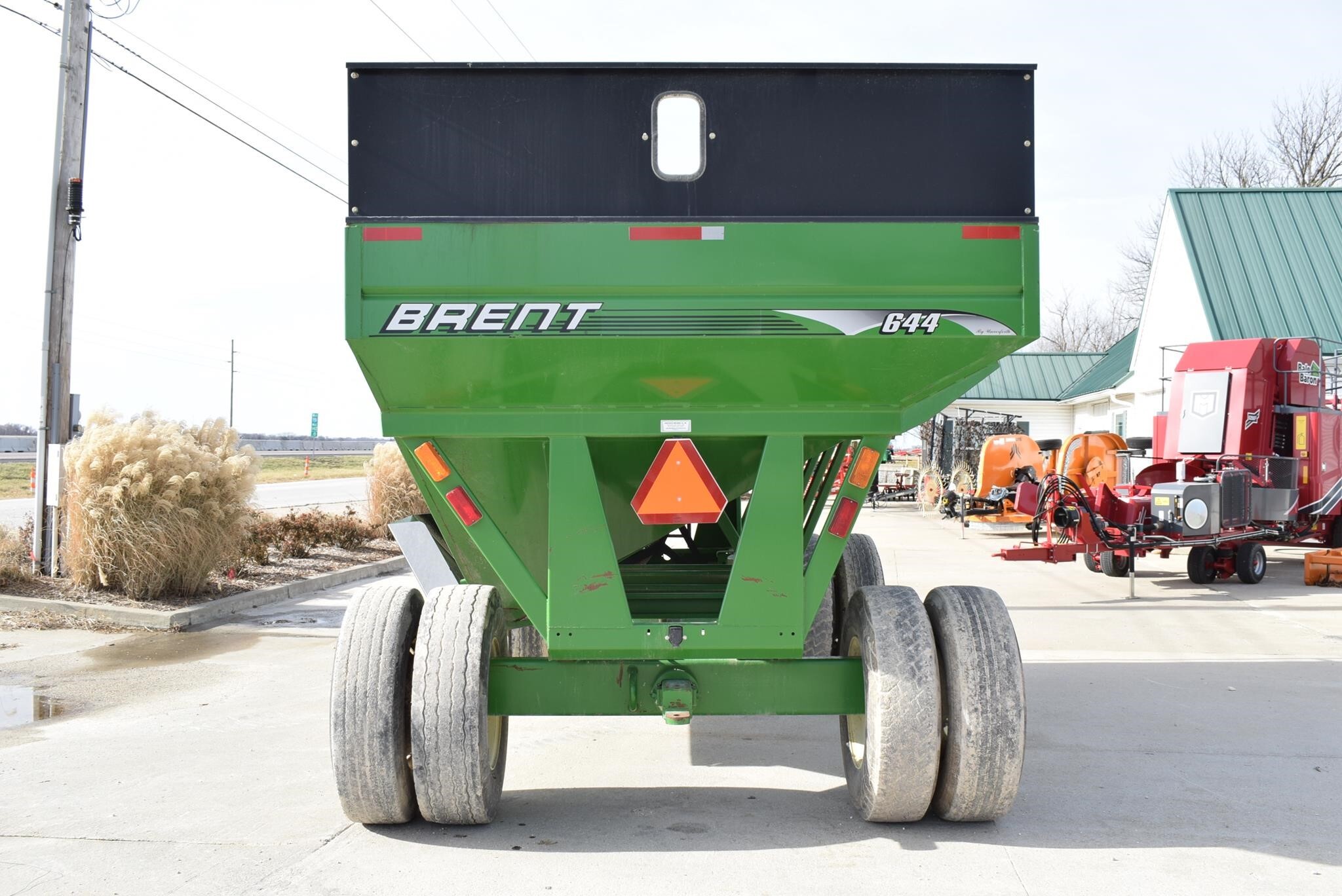  Brent 644 Gravity Wagon