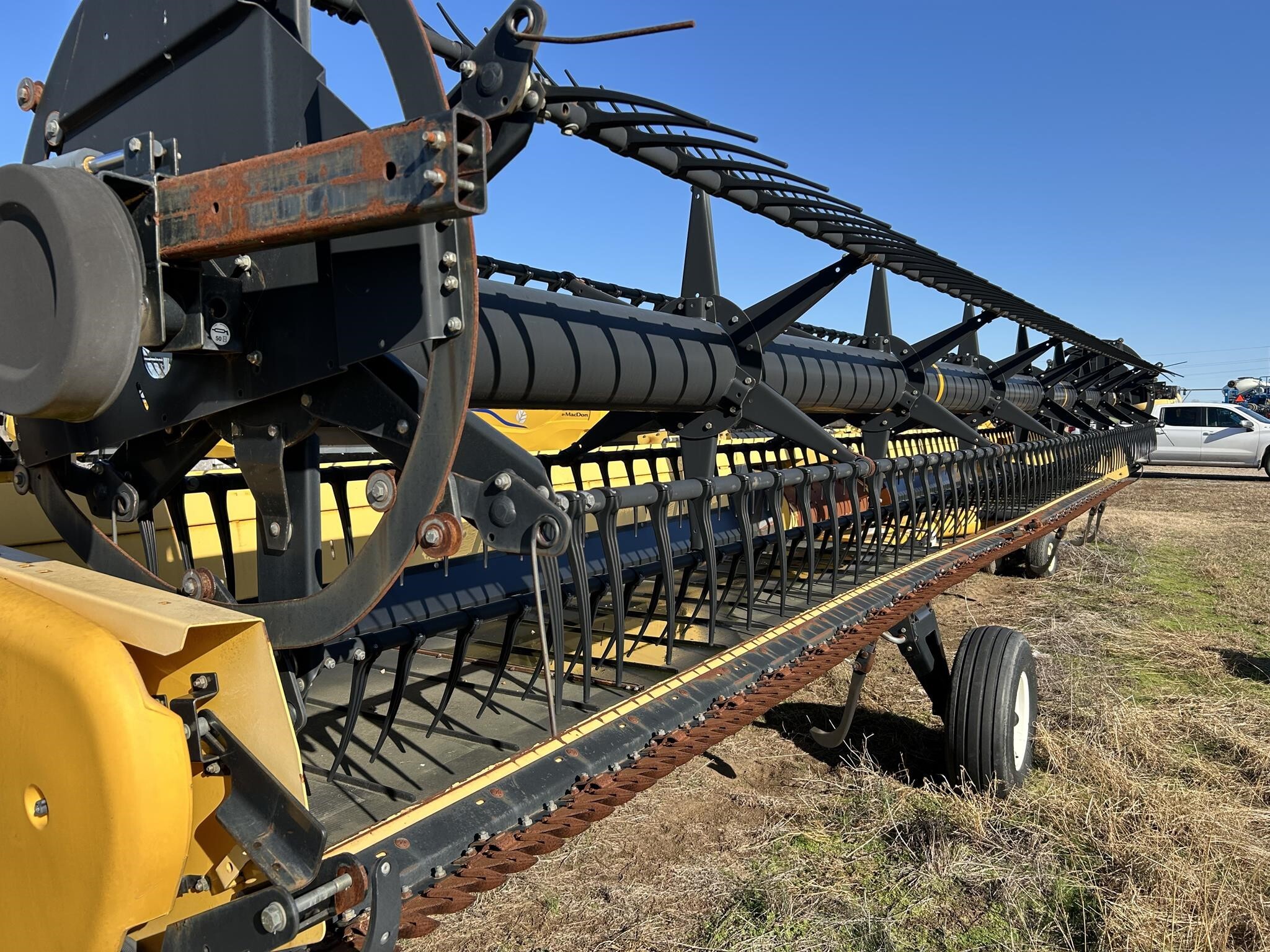 2017 New Holland 840CD Platform