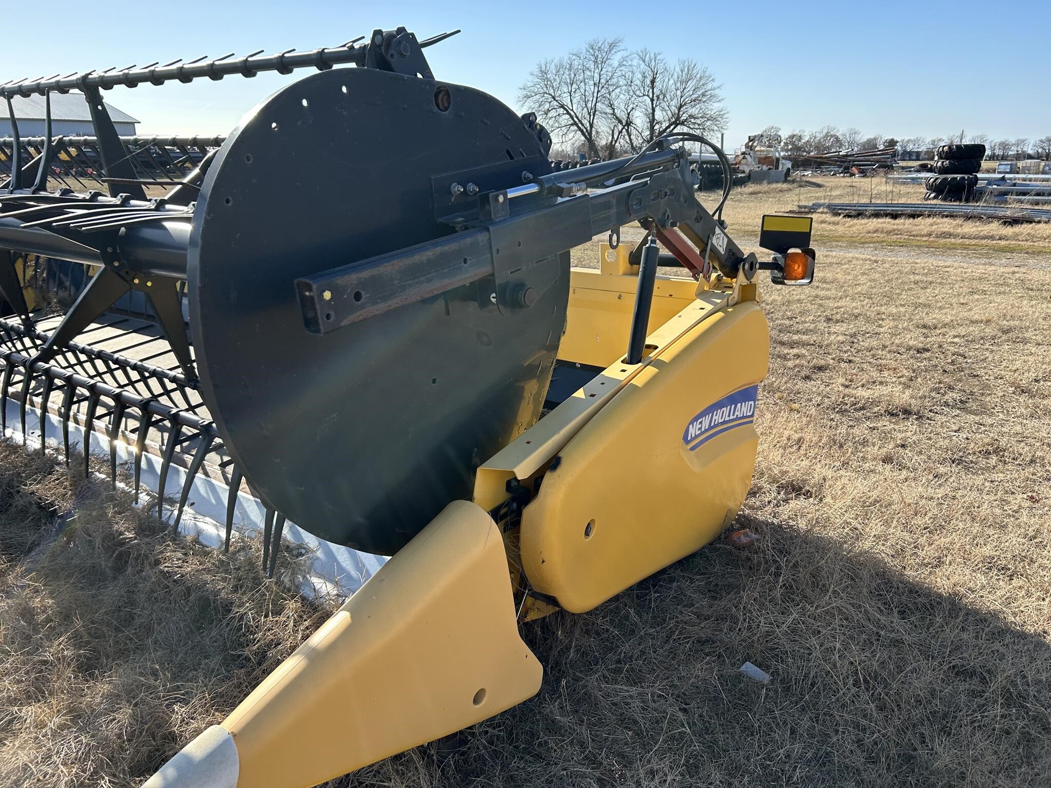 2014 New Holland 880CF-40 Platform