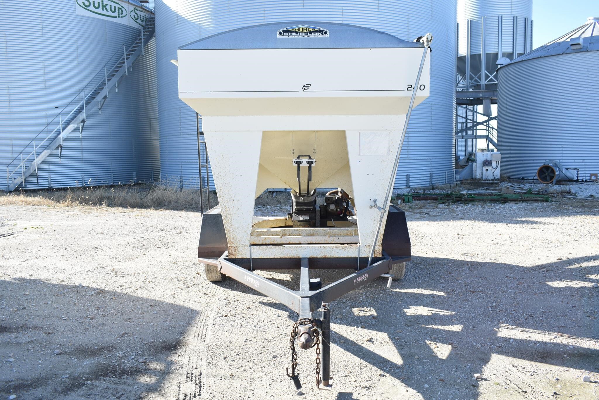  Friesen 240 Seed Tender