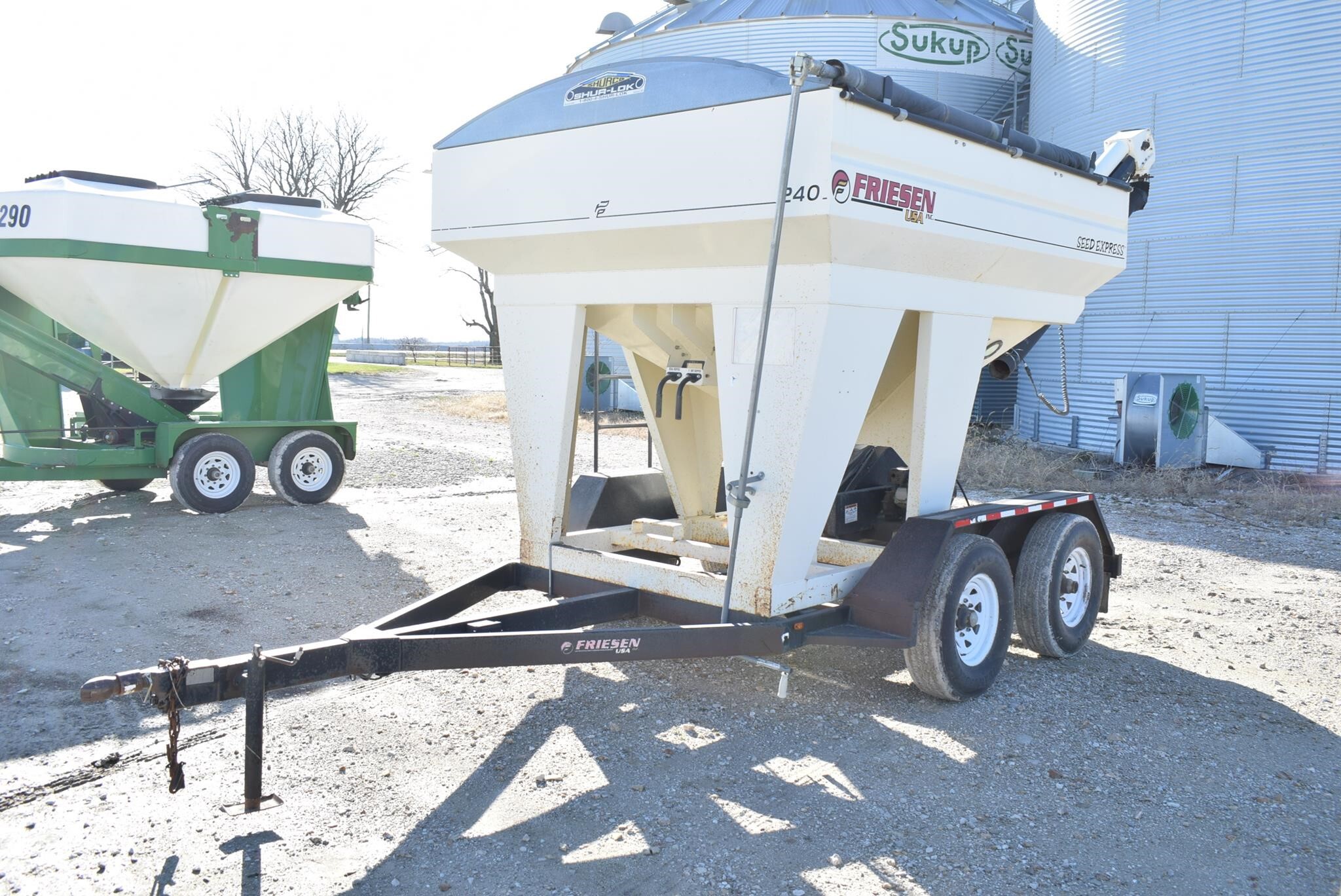  Friesen 240 Seed Tender