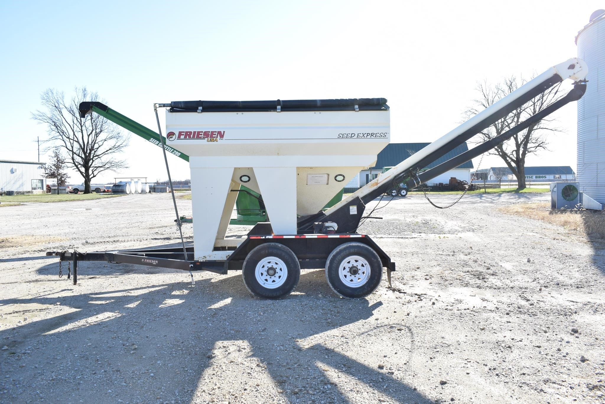  Friesen 240 Seed Tender
