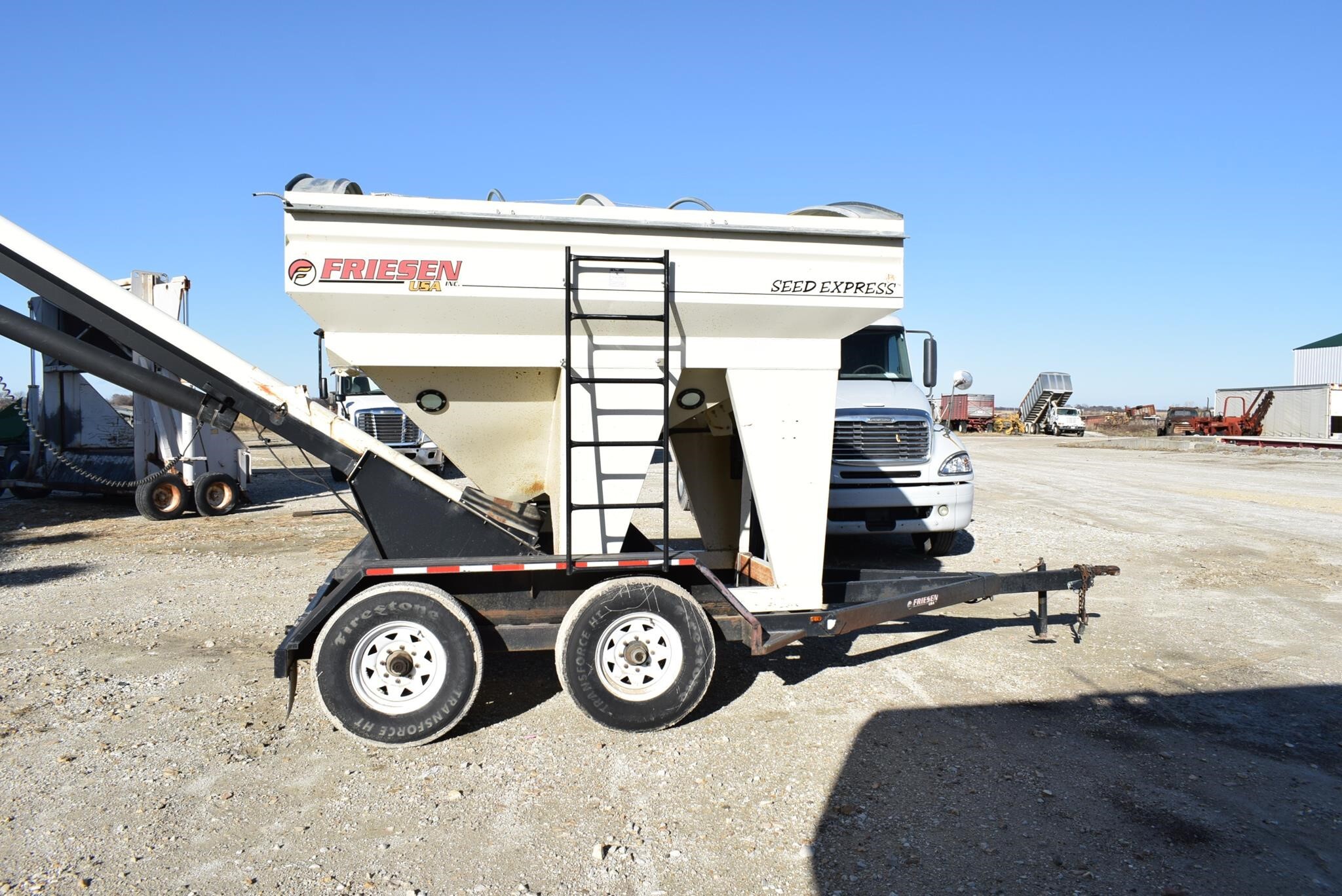  Friesen 240 Seed Tender