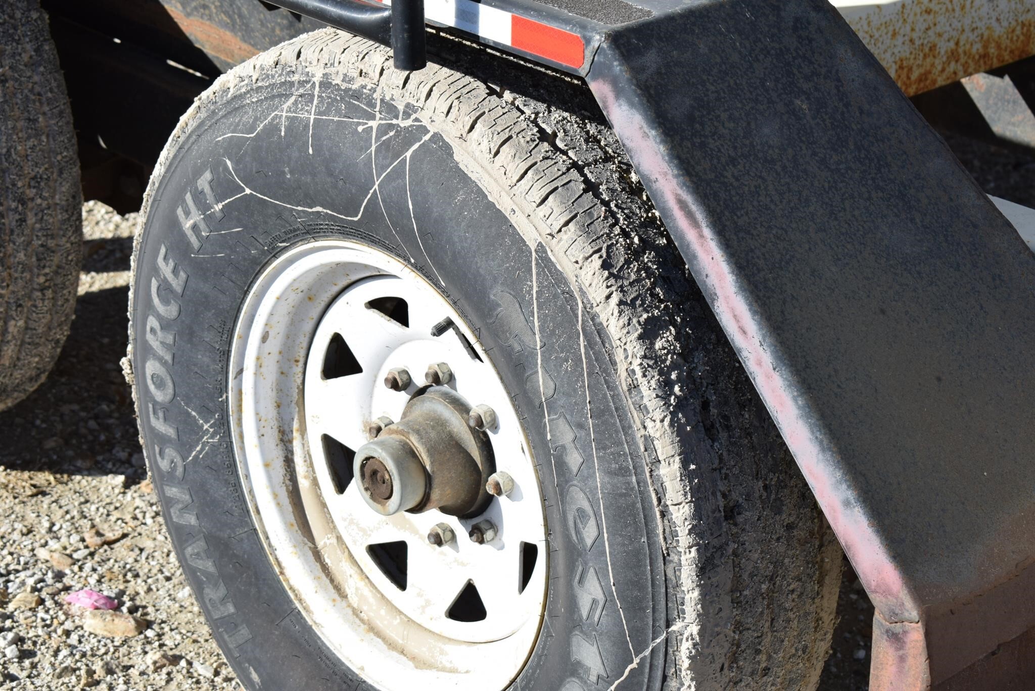  Friesen 240 Seed Tender