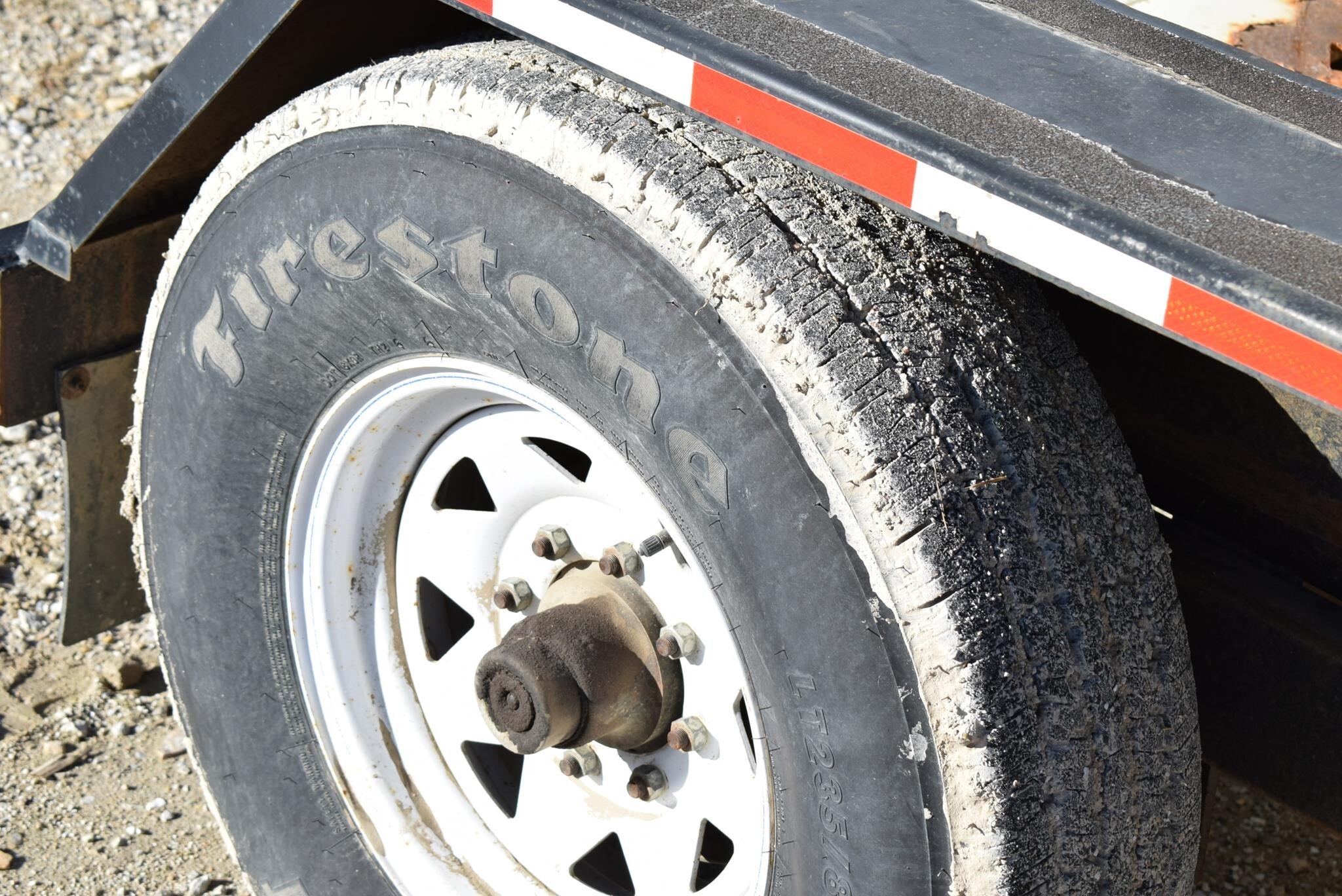  Friesen 240 Seed Tender
