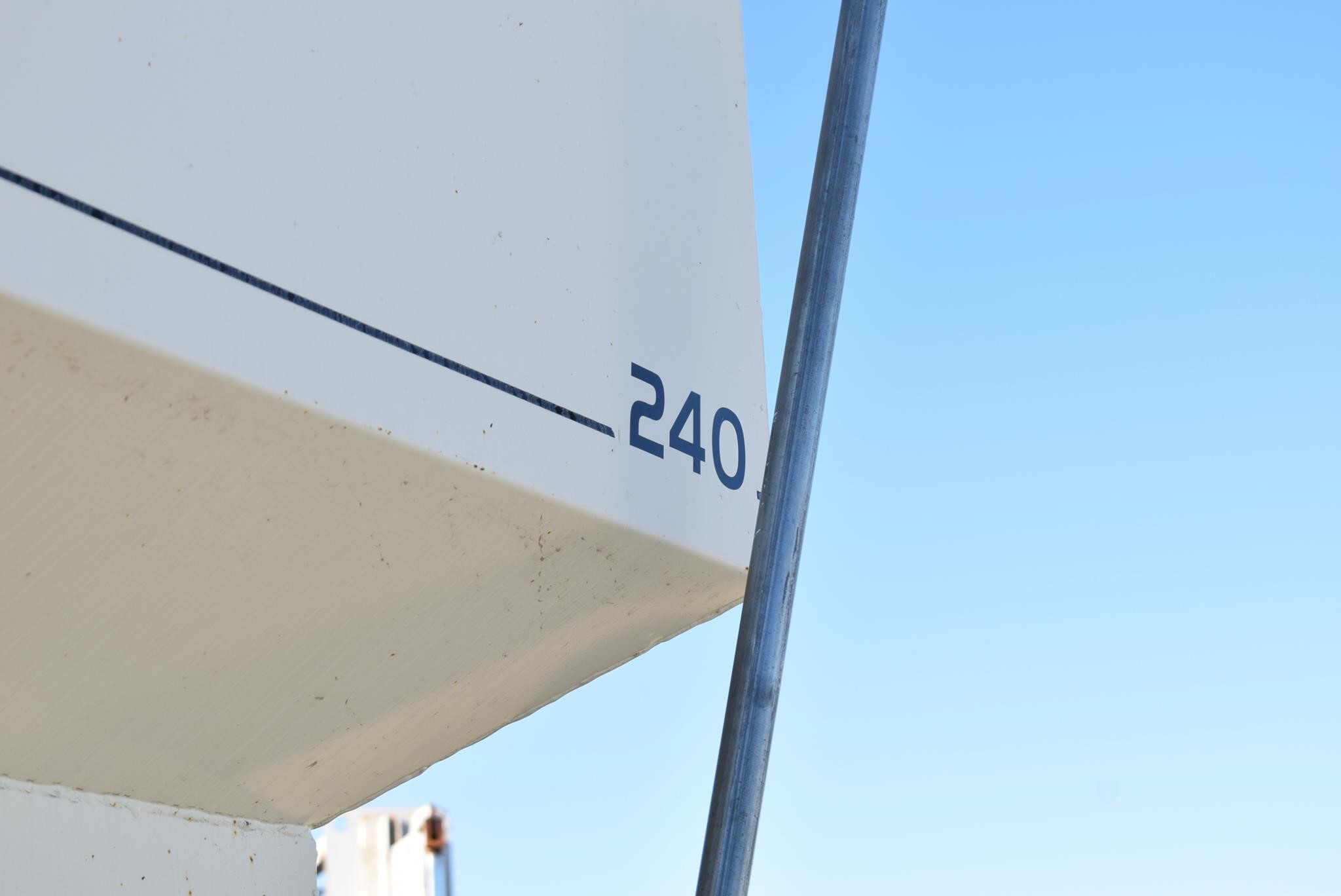  Friesen 240 Seed Tender