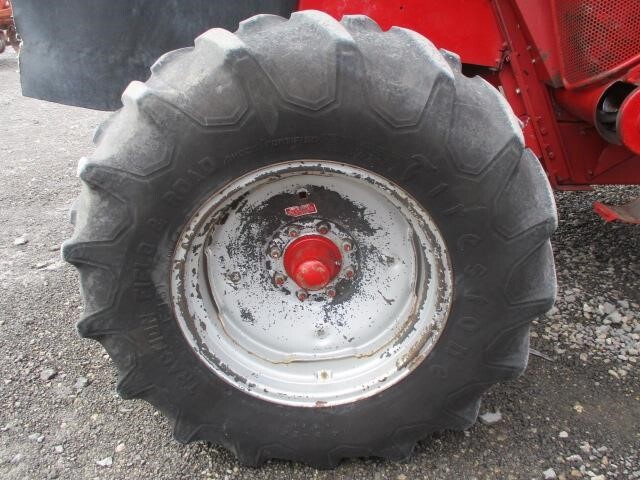 2001 Case IH 2388 Combine