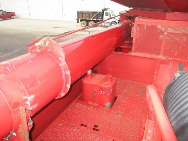 2001 Case IH 2388 Combine