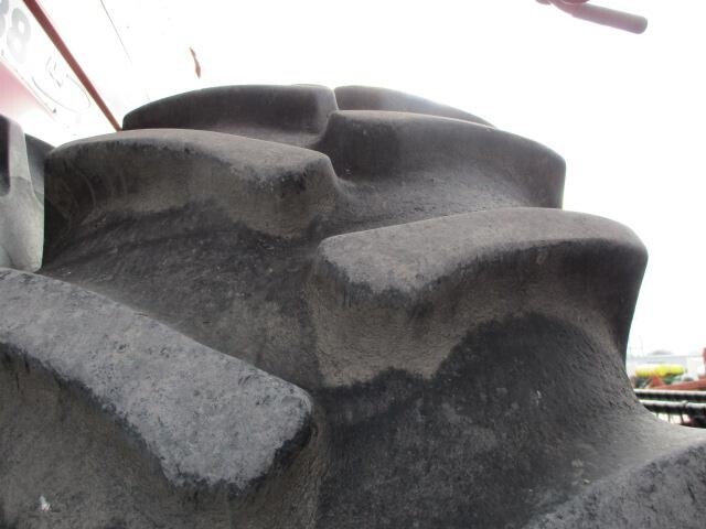 2001 Case IH 2388 Combine