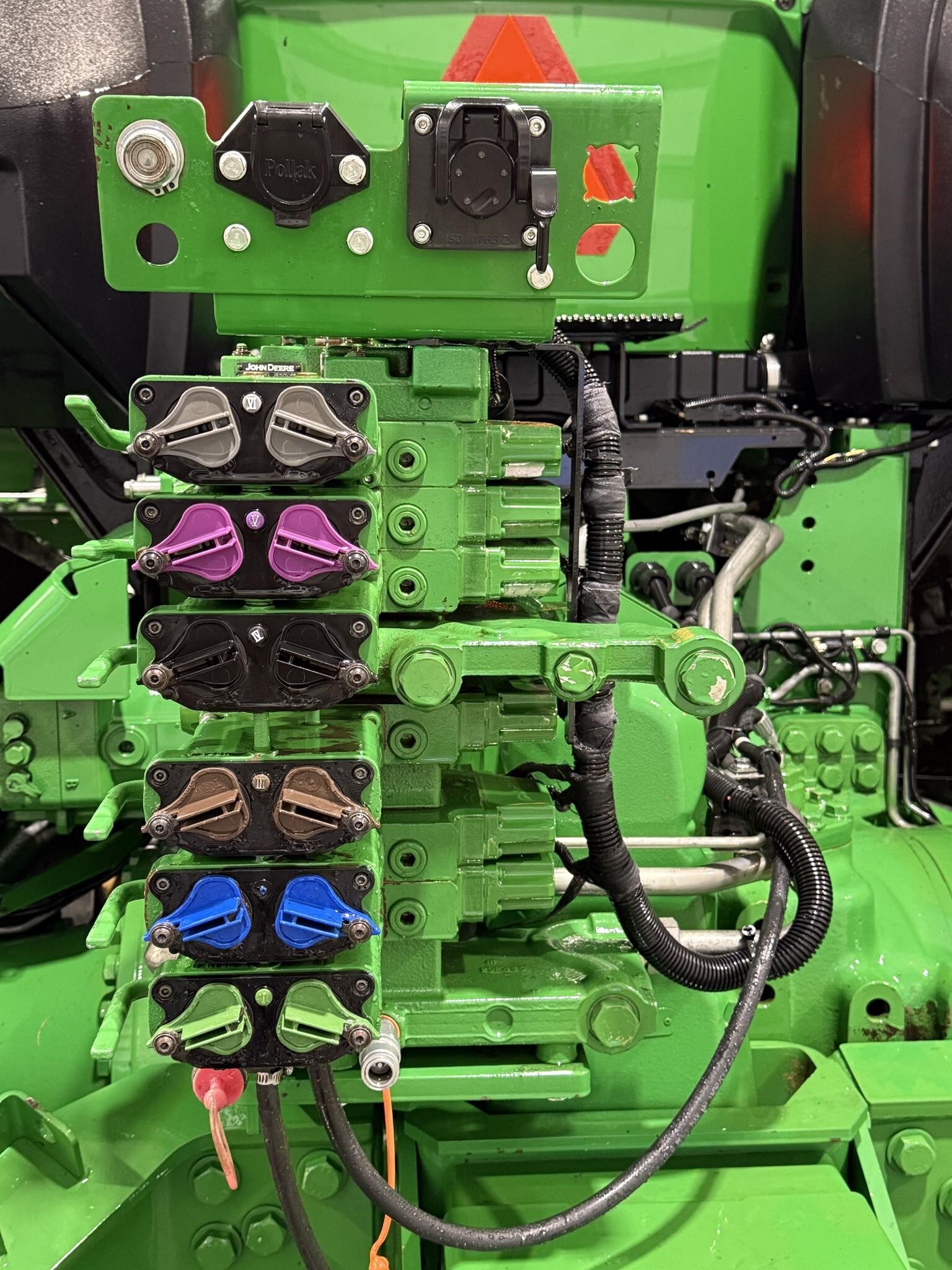 2015 John Deere 9570RT Tractor