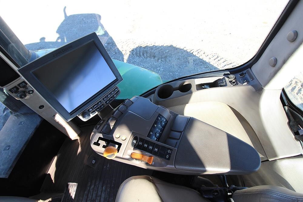 2016 John Deere 9620RX Tractor