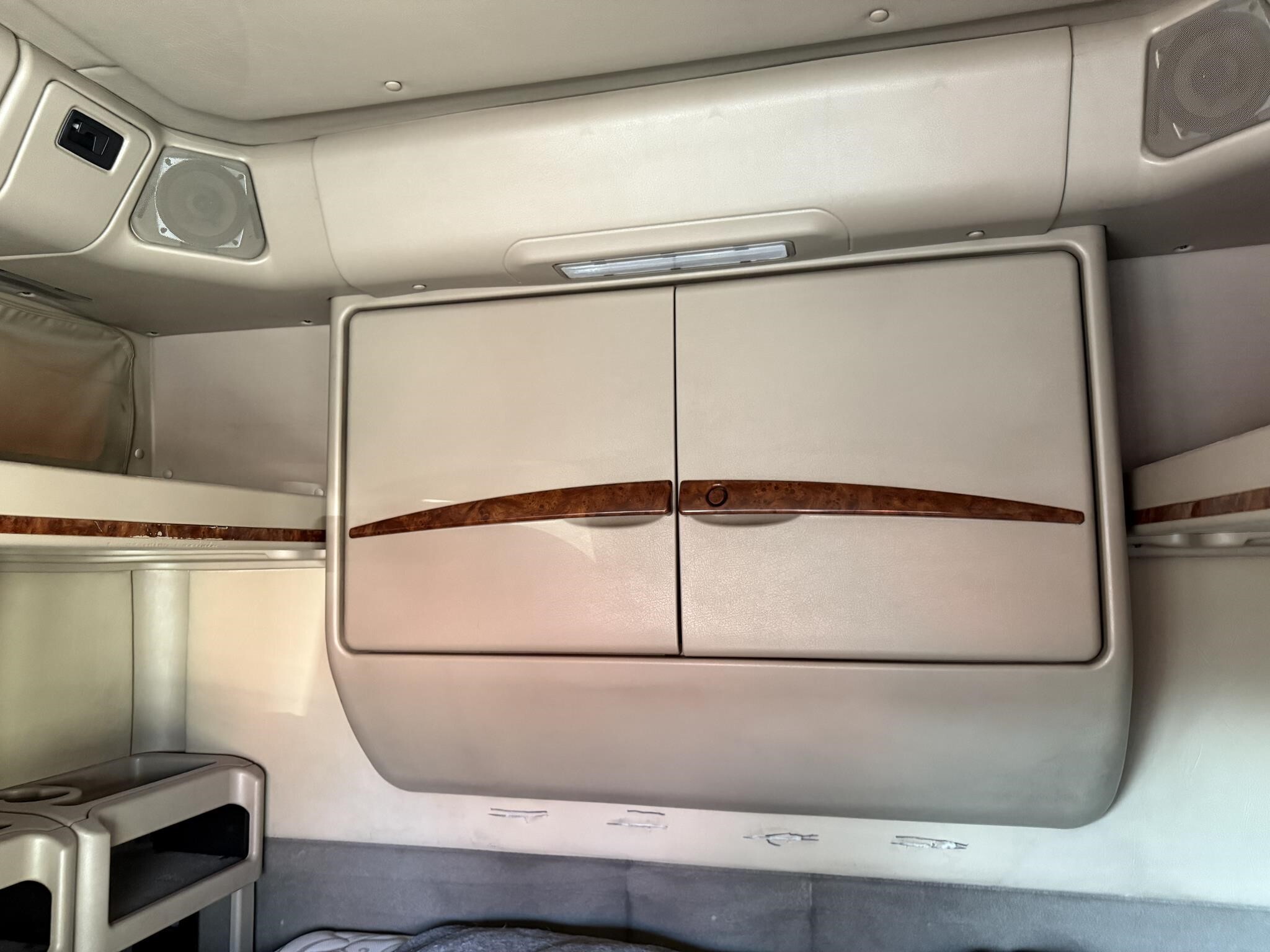 2007 International 9400 Semi Trucks/Trailer