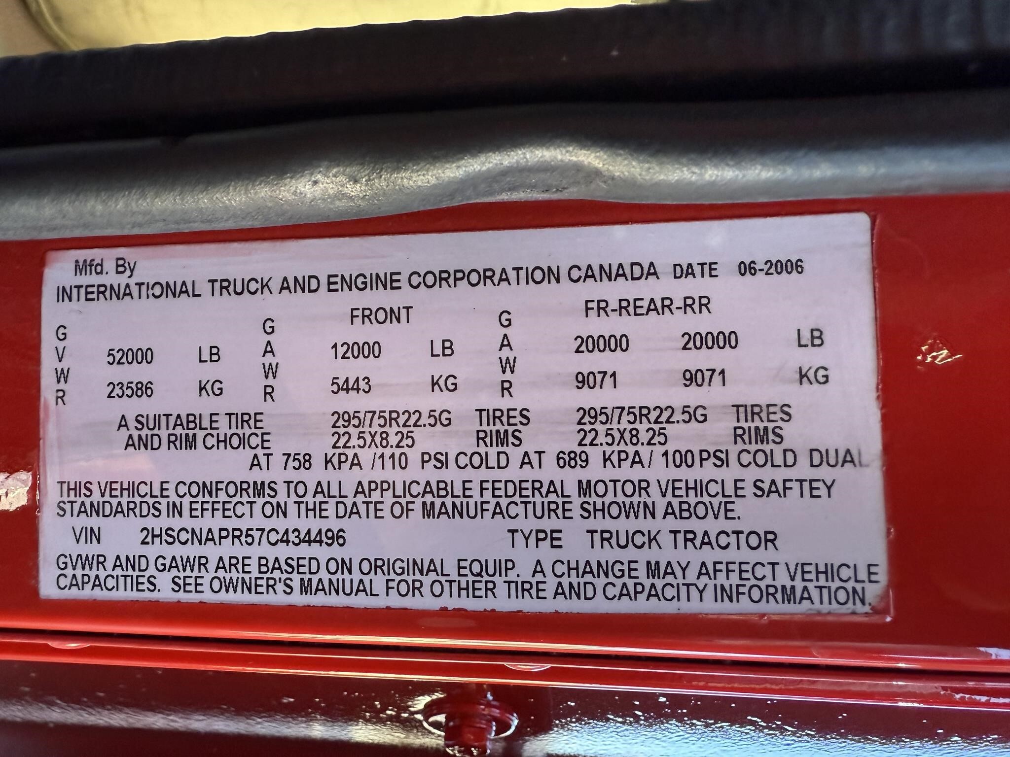 2007 International 9400 Semi Trucks/Trailer