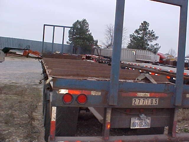 1996 Clark 45 ft LOG TRAILER Forestry and Mining