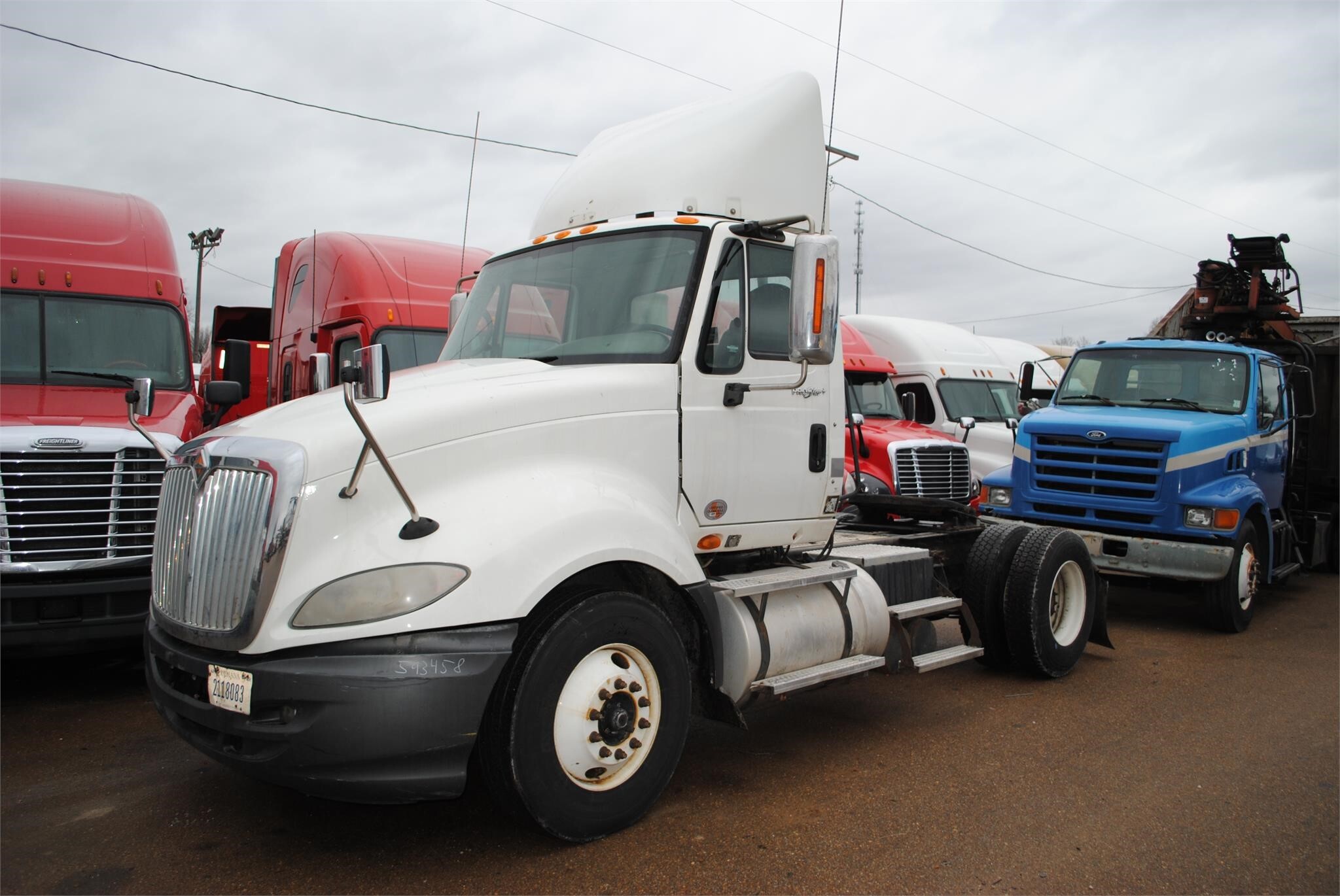 2011 International ProStar Semi Trucks/Trailer