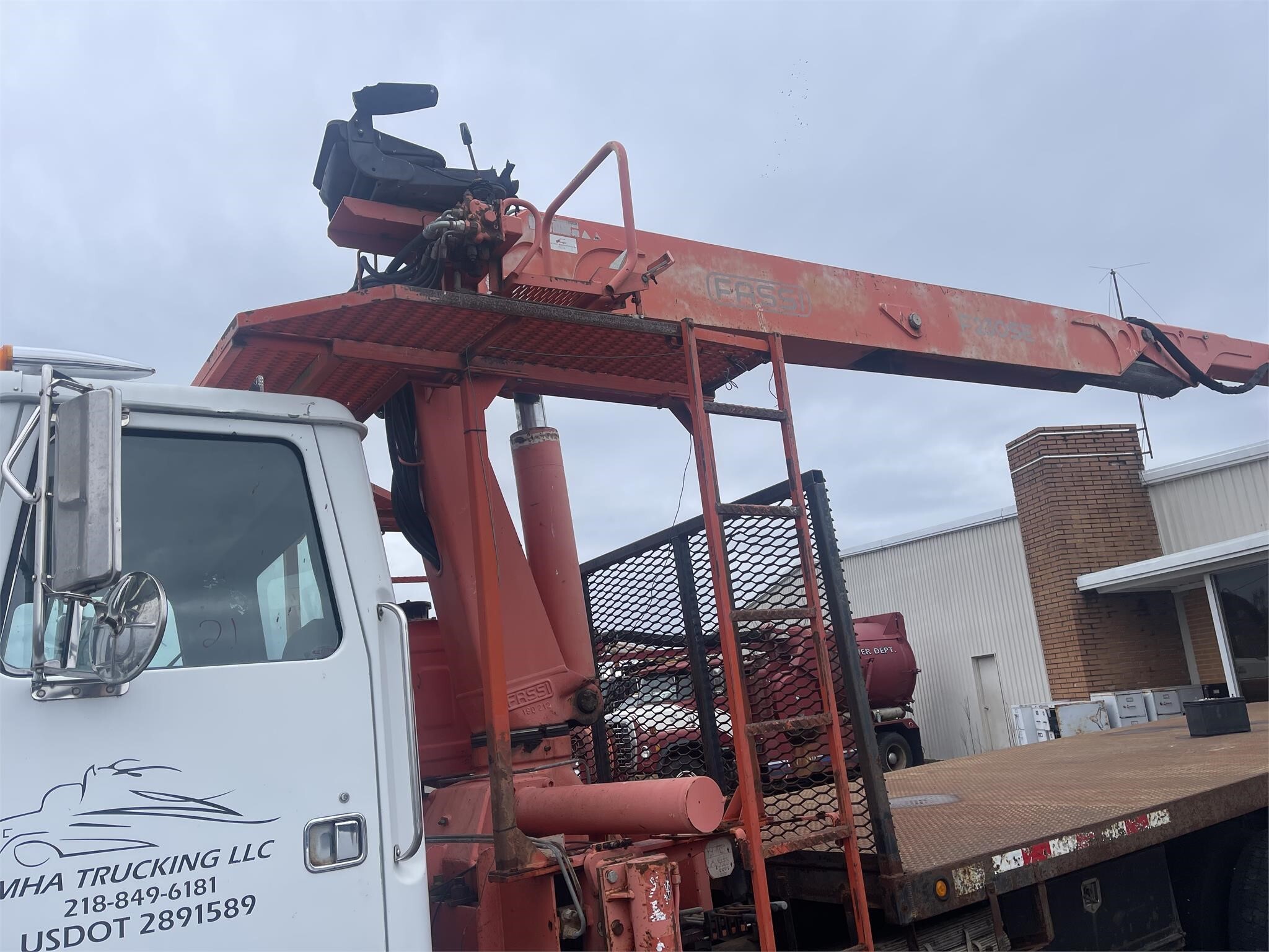 1998 FASSI F230SE Crane