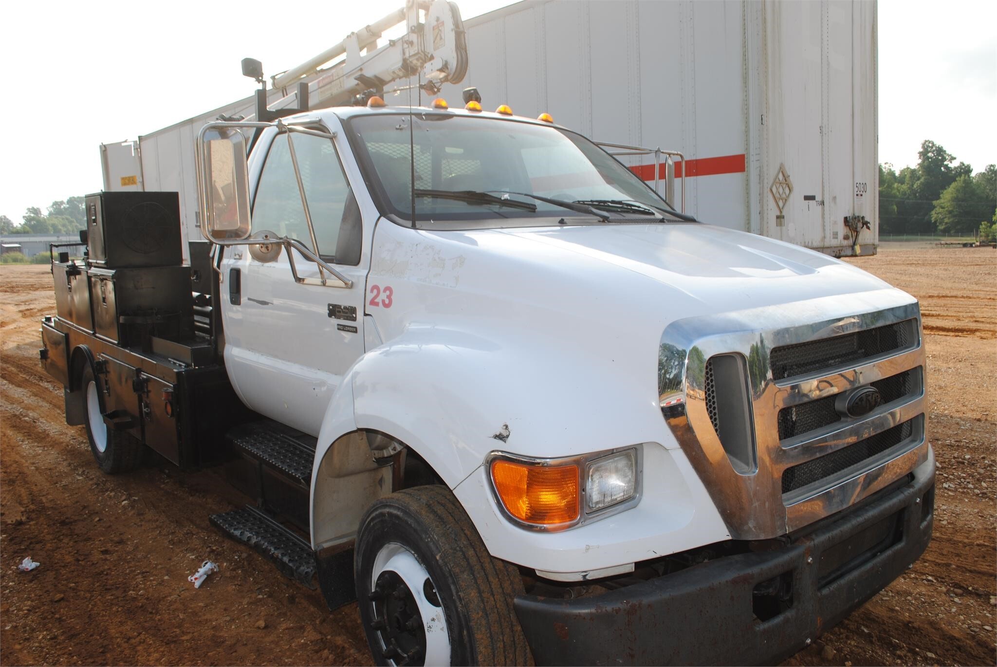 2004 Ford F-650 Pickup