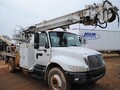 2005 Altec DM47TR Crane
