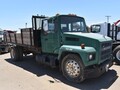 1990 Mack MIDLINER CS200 Box Trucks/Trailer