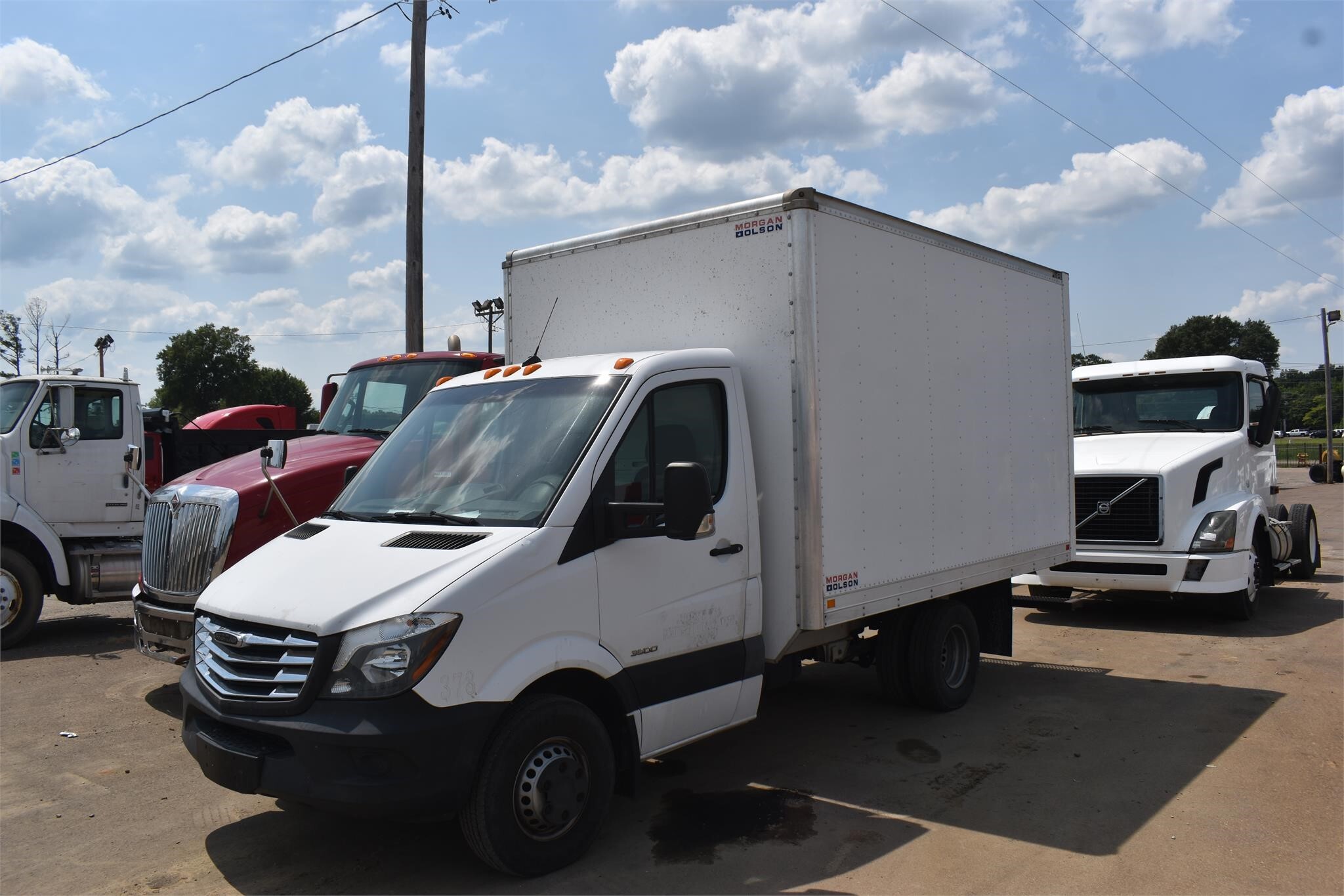 2014 Freightliner Sprinter 3500 Box Trucks/Trailer