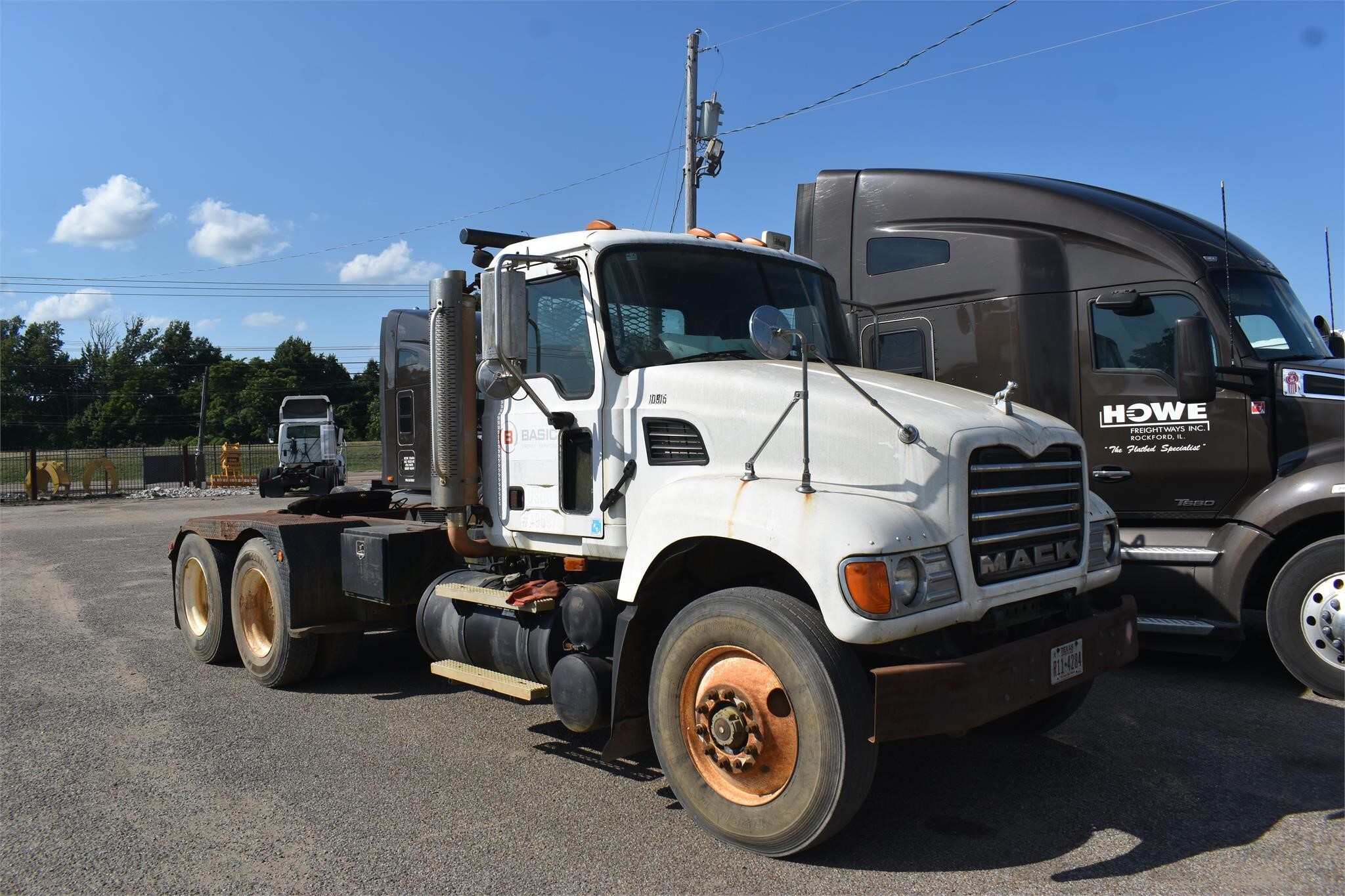 2004 Mack Granite CV713 Dump Trucks/Trailer