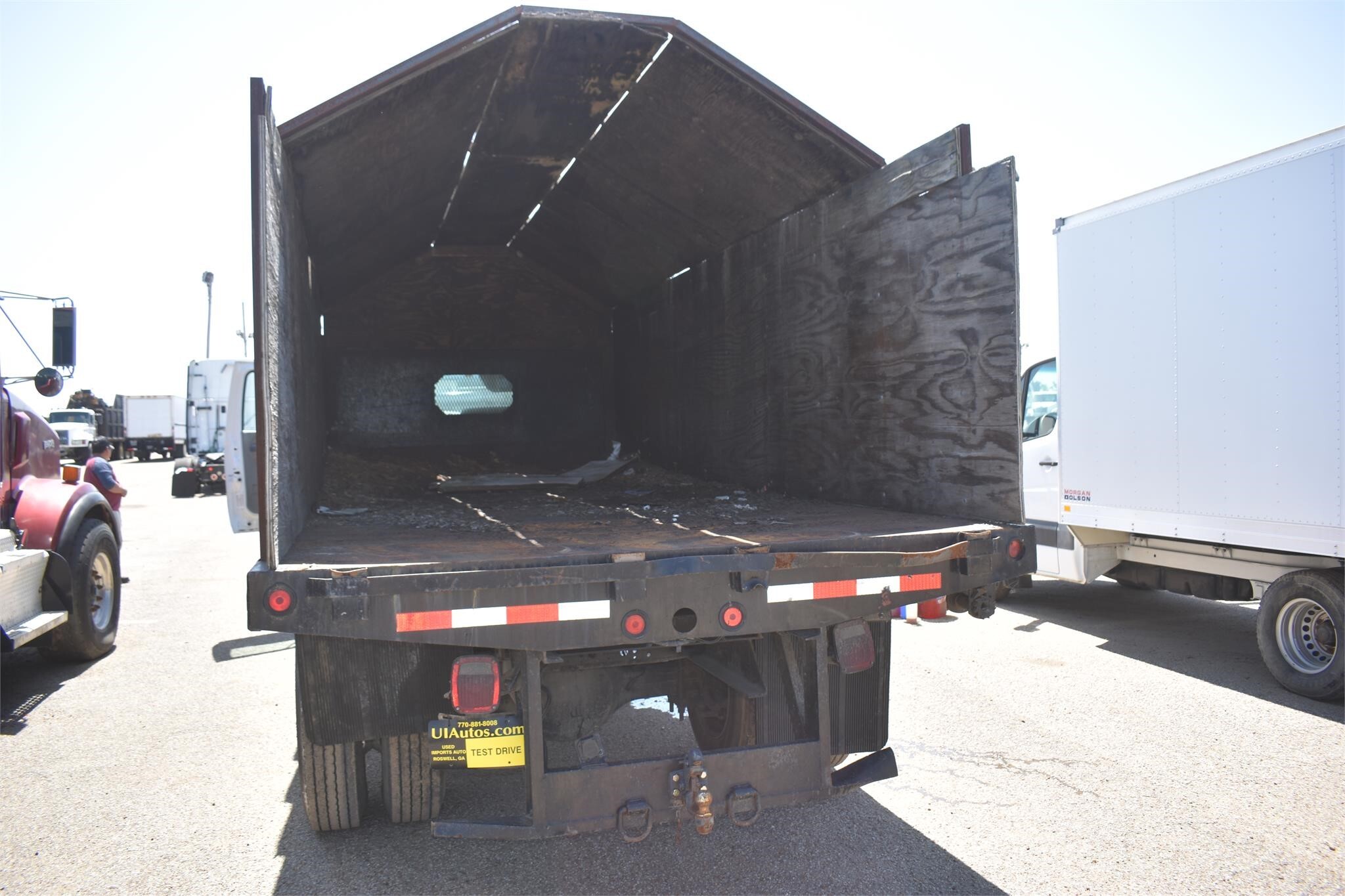 2005 Ford F-650 Pickup