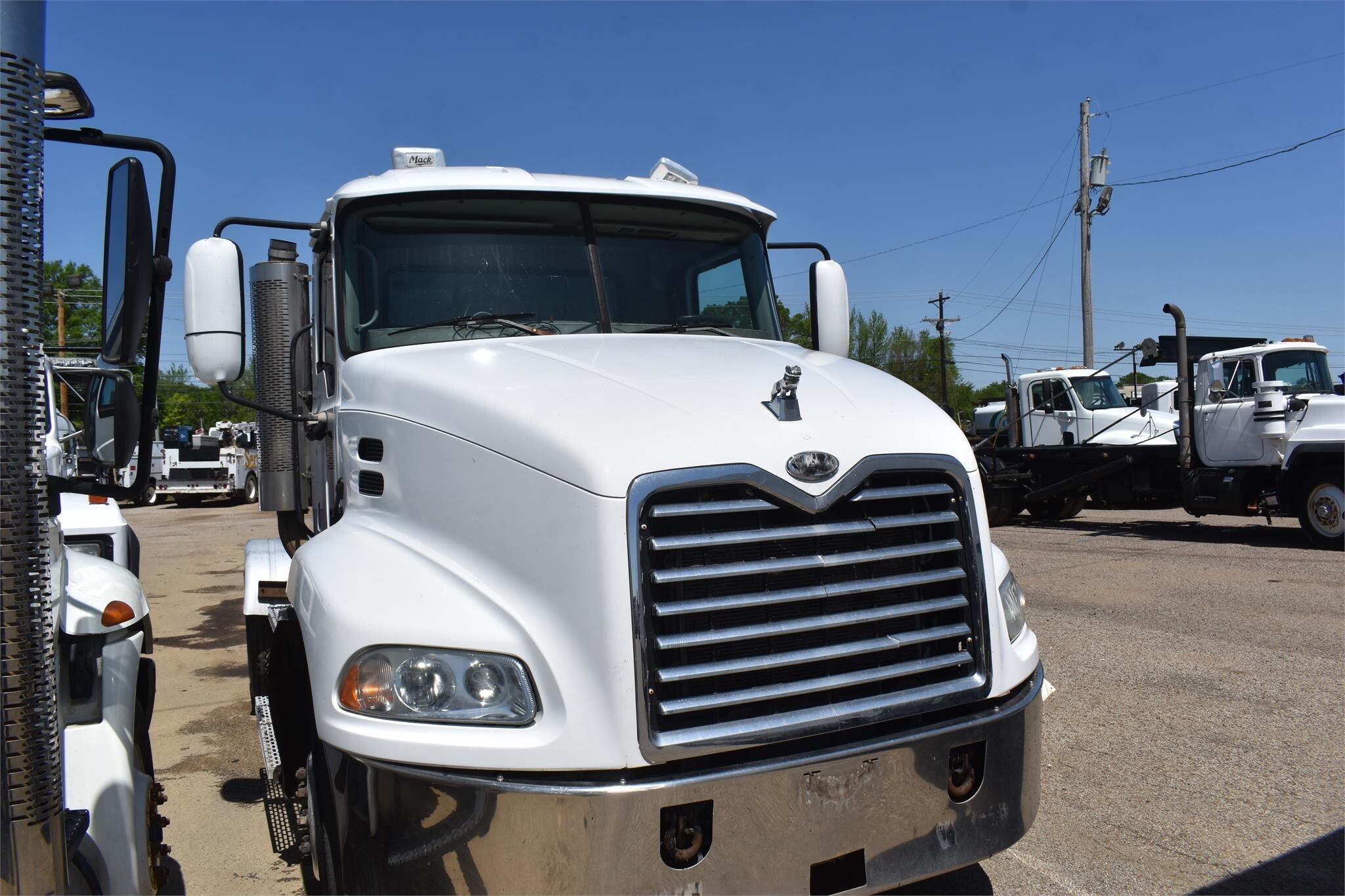 2005 Mack VISION CXN612 Semi Trucks/Trailer
