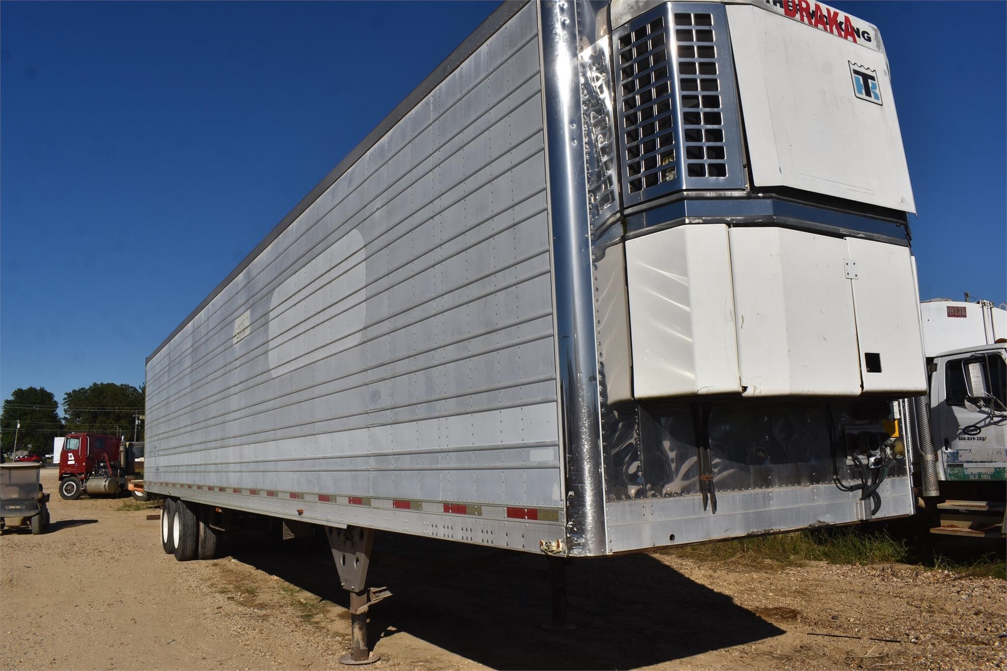 2001 Utility 53 FT REEFER Box Trucks/Trailer